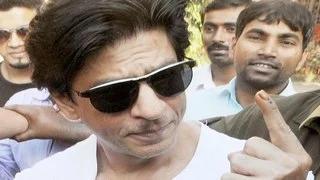 Shahrukh Khan steps out to VOTE at Maharashtra Assembly Elections 2014