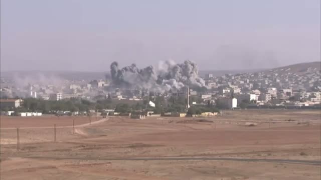US Airstrikes Hit Syrian Border Town