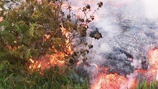Hot Lava Oozes Close to Homes in Hawaii