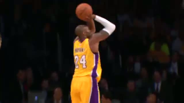 NBA: Kobe Bryant Scores First Basket of the 2014-2015 Season
