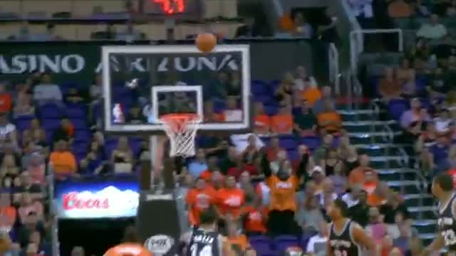 NBA: Eric Bledsoe Elevates for the Wicked Putback