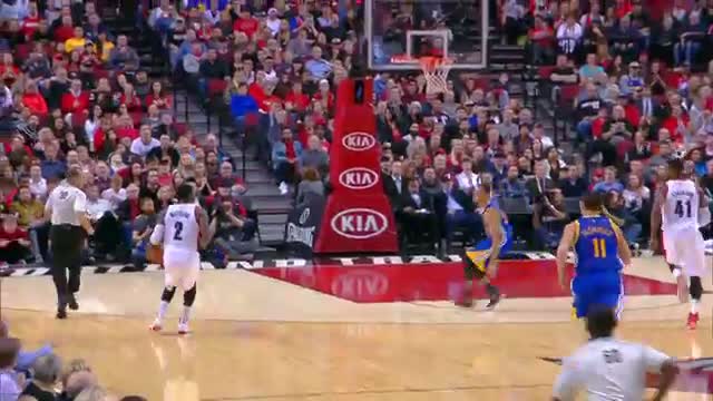 NBA: Thomas Robinson Steals and Throws Down the One-Handed Oop