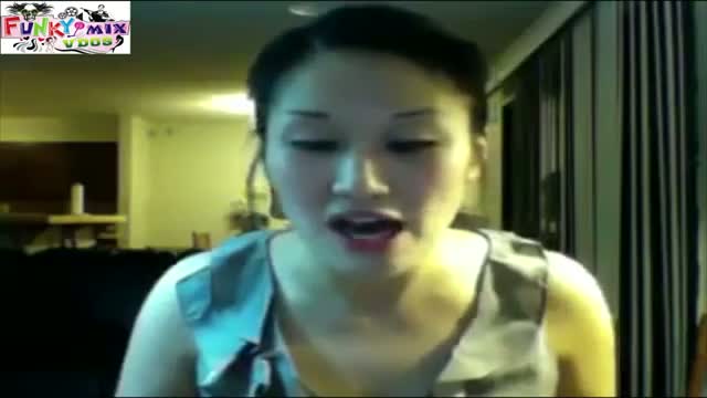 Sweet Little Chinese Girl Singing Indian National Anthem (Jana Gana Mana)
