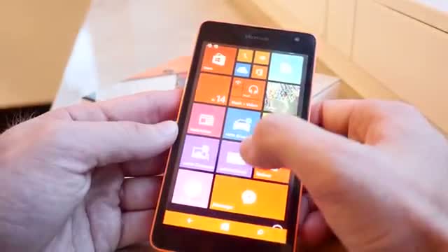 Microsoft Lumia 535 Hands On [4K]