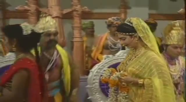 Mahabharat BR Chopra Full Episode 7 - Dhritarashtra and Gandhari,Pandu and Kunti get married and Karna's birth.
