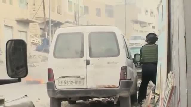 Clashes in West Bank City of Hebron Video