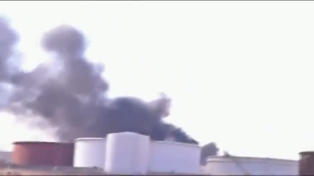 Libyan Oil Tank on Fire Amid Clashes Video