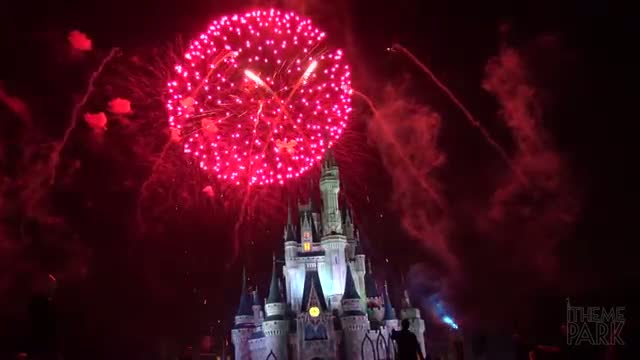 Holiday Wishes 2014 Fireworks Show Celebrate the Spirit of the Season during Mickey's Christmas Video