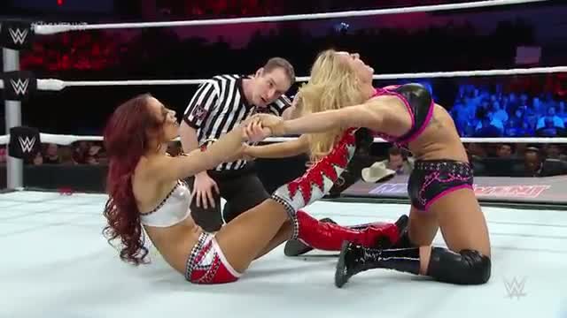 Charlotte vs. Sasha Banks: WWE Main Event, December 30, 2014