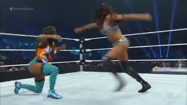 Naomi vs. Alicia Fox: WWE SmackDown, January 9, 2015
