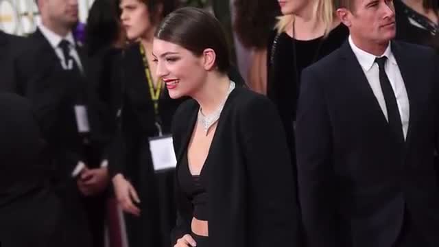 Golden Globes 2015: Nominees Lorde and Lana Del Ray Get Glam Video