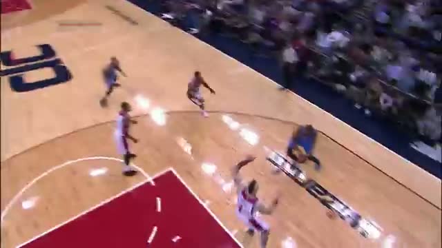 NBA: Kevin Durant Reigns Down the Poster Dunk on Marcin Gortat