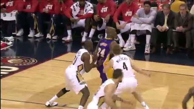 NBA: Kobe Bryant Knocks Down Left-Handed Turnaround Jumper