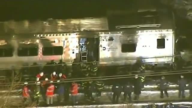 Commuter Train Strikes Vehicle, Killing 6 Video