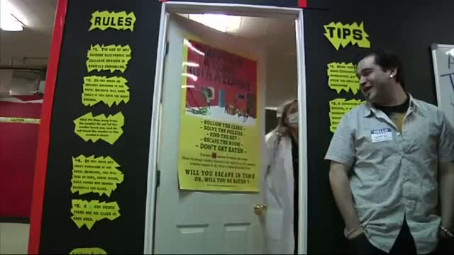 Sixty Minutes to Escape a Room With a Zombie Video