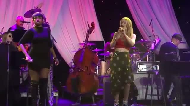 Iggy Azalea and Jennifer Hudson Gush Over Grammy Video