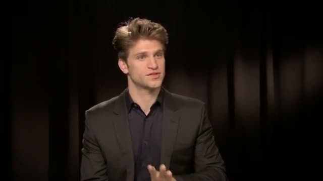 Photo Chat With Keegan Allen of 'PLL' Video