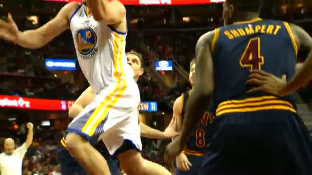 NBA: Curry's Warriors Battle James' Cavs in Super Slow-Mo