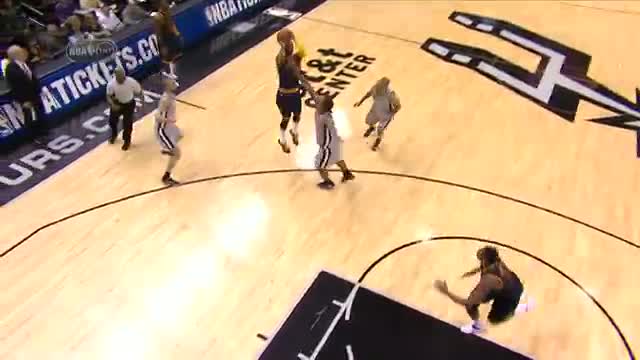 NBA: Kyrie Irving Drills the Three at the Buzzer to Force OT in San Antonio
