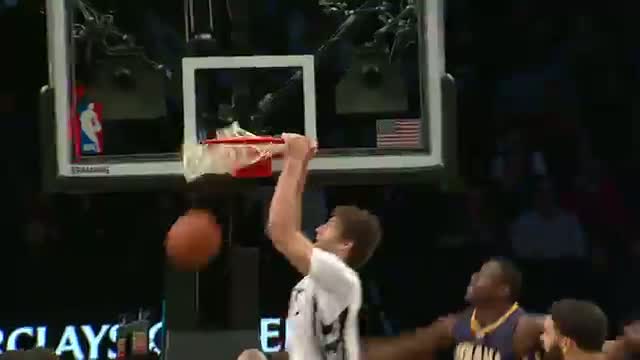 NBA: D-Will Crosses and Dishes Sweet Alley-Oop 