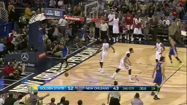 NBA: Quincy Pondexter Gets the Sweet Dish from Davis
