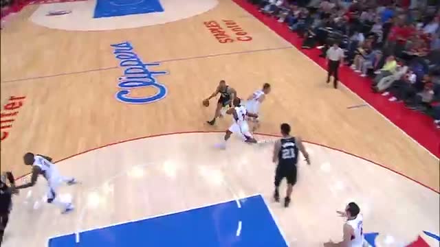 NBA: Ginobili Finds Tim Duncan with a Terrific Bounce Pass