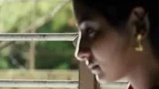 Oru Maalai Pozhuthil (Official Tamil Video Song) - Theneer Viduthi