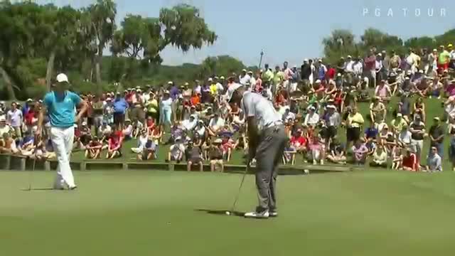 Tiger Woods cards first birdie of Round 1 at THE PLAYERS