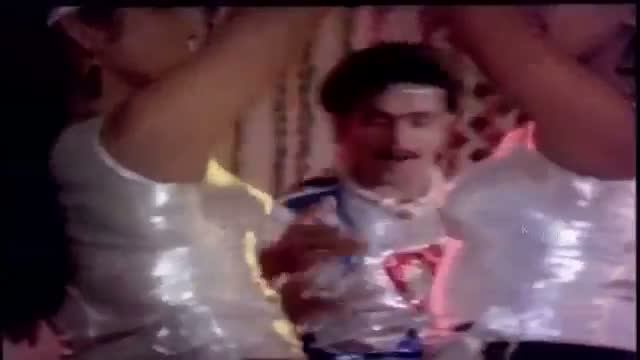 Vayasu Ponnu Vanthale (Tamil Disco Song) - K.R.Vijaya, Arjun, Khushboo - Edutha Sabatham Mudipen