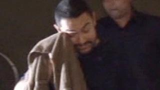 Aamir Khan CRIES after watching Salman Khan's Bajrangi Bhaijaan