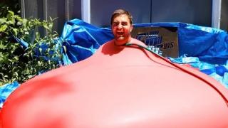 6ft Man in 6ft Giant Water Balloon - 4K