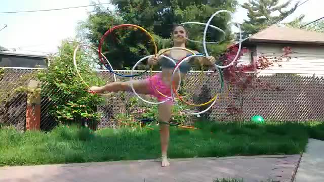 9 Hula Hoops | Superb Video