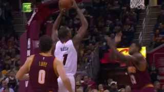 Tristan Thompson with a MONSTER BLOCK on Chris Bosh