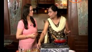 Paneer Coconut Gravy Recipe - How To Make Paneer Coconut - Paneer Coconut Recipe In Hindi