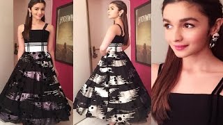 Alia Bhatt Hot At Filmfare Glamour And Style Awards 2015 Red Carpet
