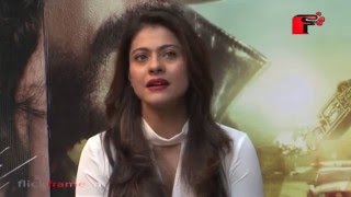 Shahrukh Khan Being a Mentor To Kajol