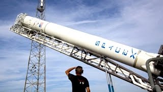 SpaceX fails to land rocket on ocean platform
