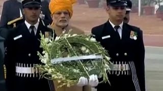 67th Republic Day: President, PM pay tributes to martyrs at India Gate