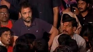 Rahul Gandhi on hunger strike on Rohith's suicide issue in Hyderabad