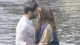 LEAKED - Alia Bhatt Kissing Shahid Kapoor In Shaandaar