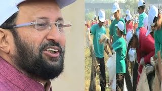Environment Minister Javadekar administered oath to 1.5 lakh students against plastic