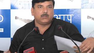 AAP leader addresses Media on Arun Jaitley Link to Panama Papers