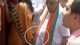 Caught On Camera : MP Minister Babulal Gaur Touching Woman Inappropriately
