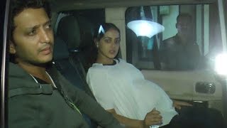 Genelia D' Souza flaunts her baby bump