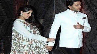 Genelia D'Souza flaunts Baby Bump @ Bipasha Basu Karan Singh Grover WEDDING