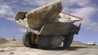 amazing videos compilation of heavy equipment accidents around the world