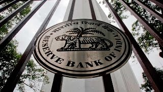 RBI issues directive to banks, 'no negative balances in savings accountsâ€™