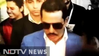 In last-minute twist, judge asks for more time for Robert Vadra report