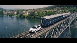 The Discovery Sport Tows 100 Tonne Train in Demonstration of Towing Capability