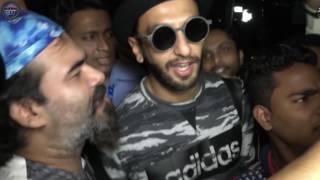 Ranveer Singh gets quirky with photographers Mumbai Airport | VIDEO